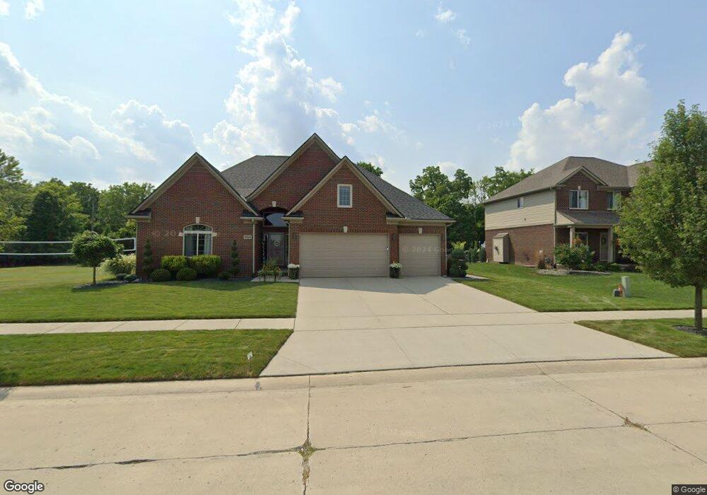 30550 Cahill Rd, Flat Rock, MI 48134 - photo 1