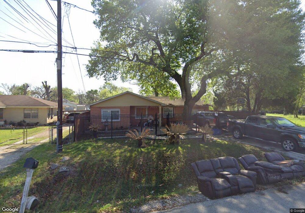 8128 Shotwell St, Houston, TX 77016 - photo 1