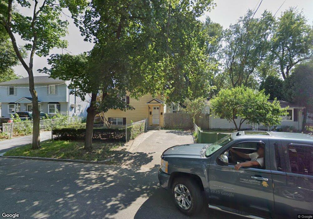 104 Middle St unit 106, Springfield, MA 01104 - photo 1