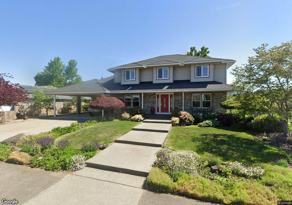 1824 Garden Dr, Medford, OR 97504 - photo 1