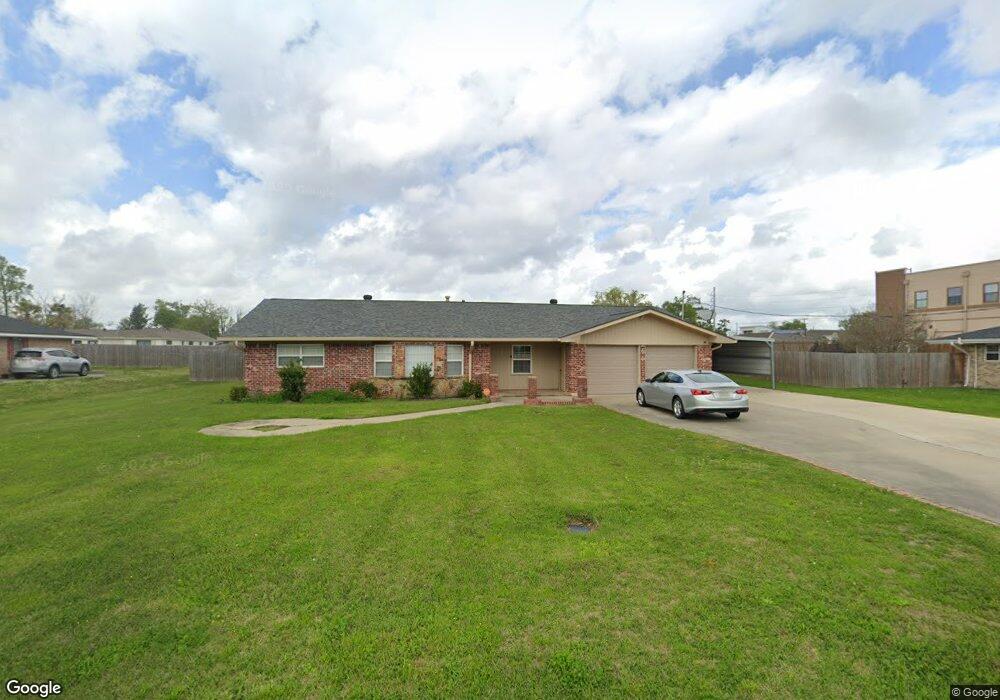 808 Lafitte St, Lake Charles, LA 70601 - photo 1