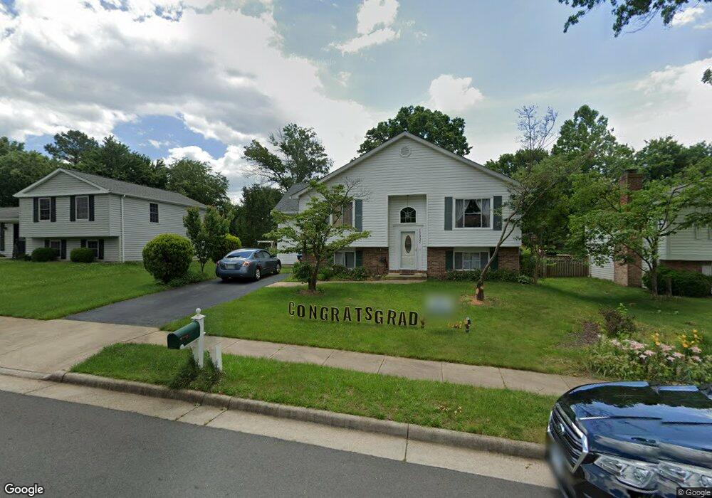 12907 Framingham Ct, Herndon, VA 20171 - photo 1