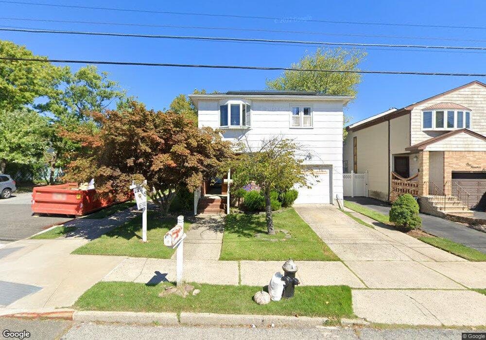 97 Spratt Ave unit 1, Staten Island, NY 10306 - photo 1