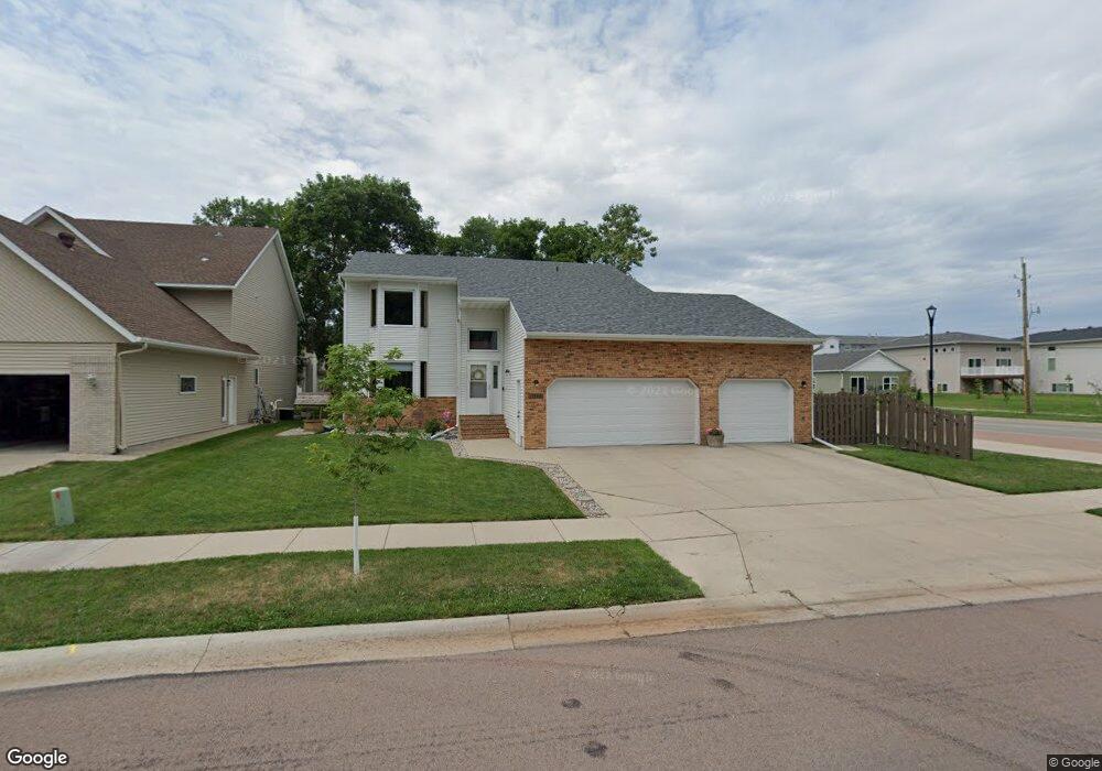 3144 9 1 2 St N, Fargo, ND 58102 - photo 1