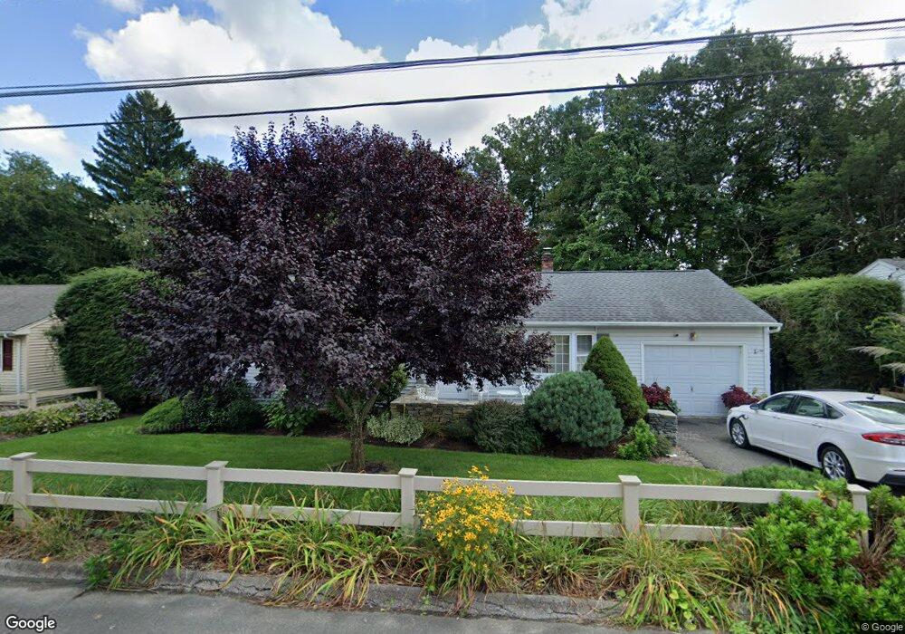 243 Williamson Cir, Oakville, CT 06779 - photo 1