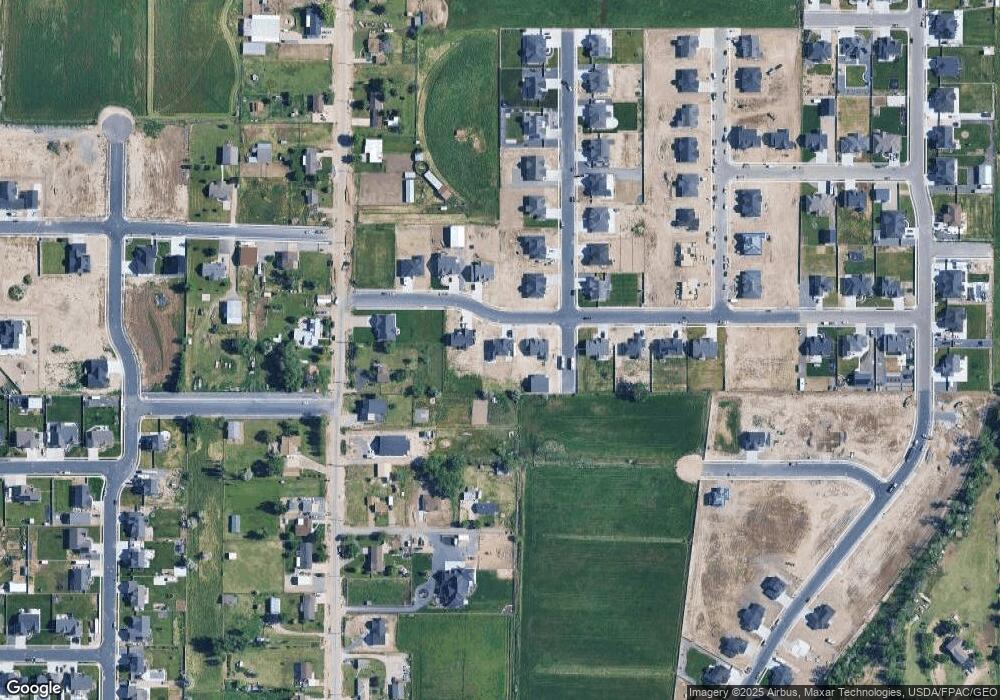 5427 W 3750 S, Hooper, UT 84315 - photo 1