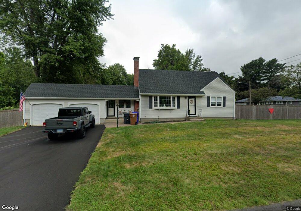 6 Sharp St, Enfield, CT 06082 - photo 1