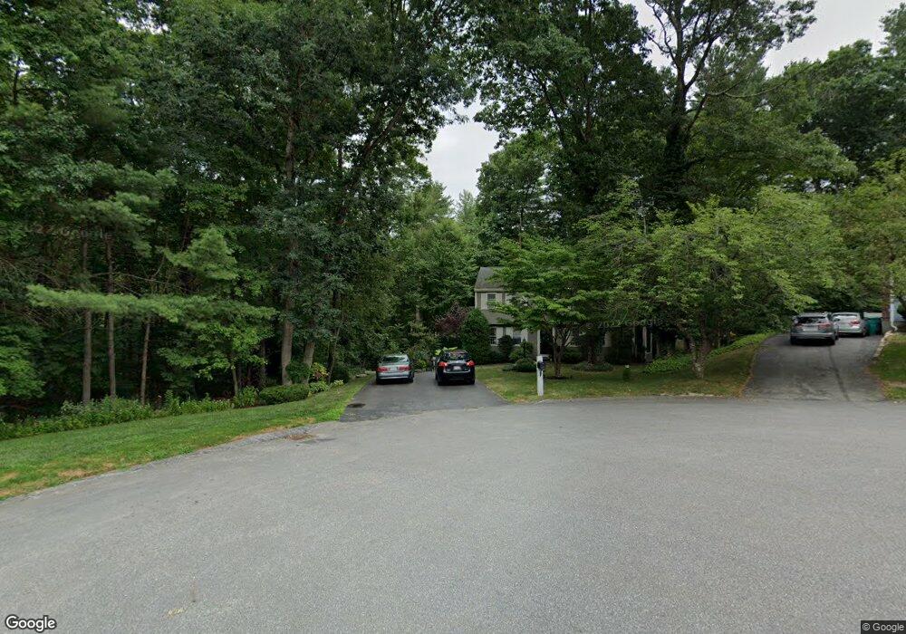 25 Hazeltine Rd, Upton, MA 01568 - photo 1