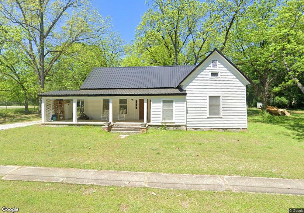 129 N Broad St, Bowman, GA 30624 - photo 1