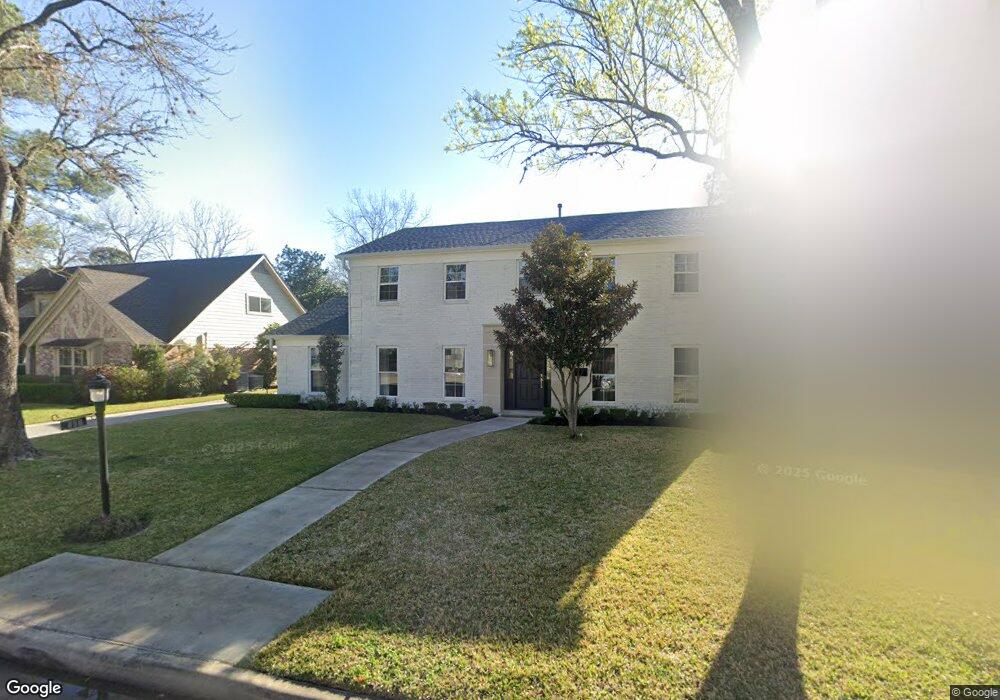 430 Southchester Ln, Houston, TX 77079 - photo 1