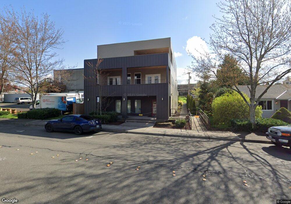 22222 7th Ave S, Des Moines, WA 98198 - photo 1