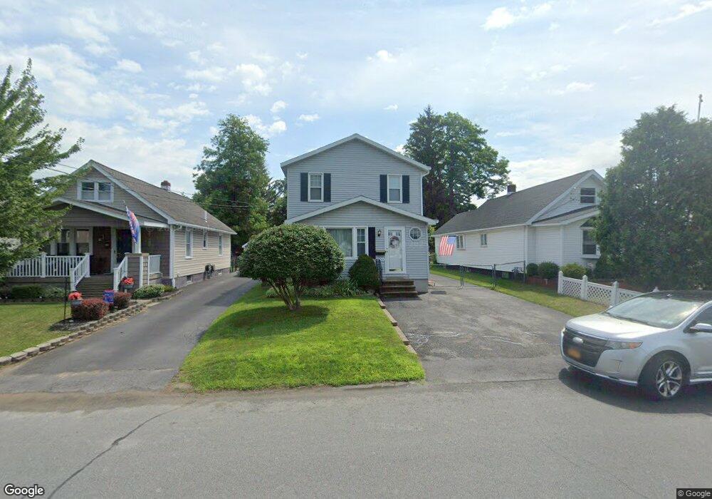 1750 Greenpoint Ave, Schenectady, NY 12303 - photo 1