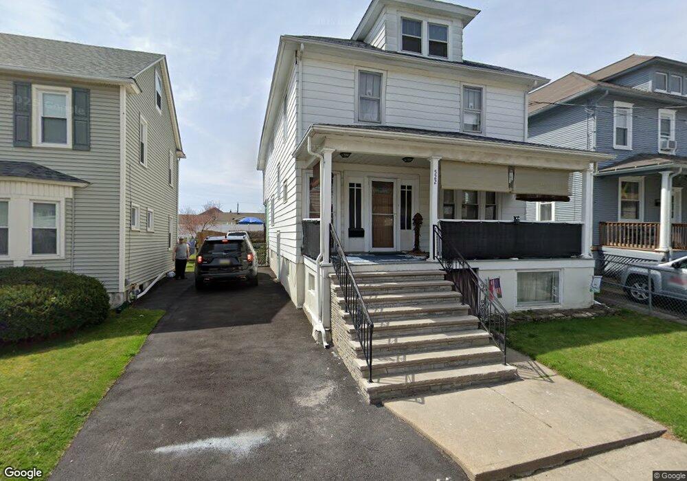 522 W Sperling St, Wyoming, PA 18644 - photo 1