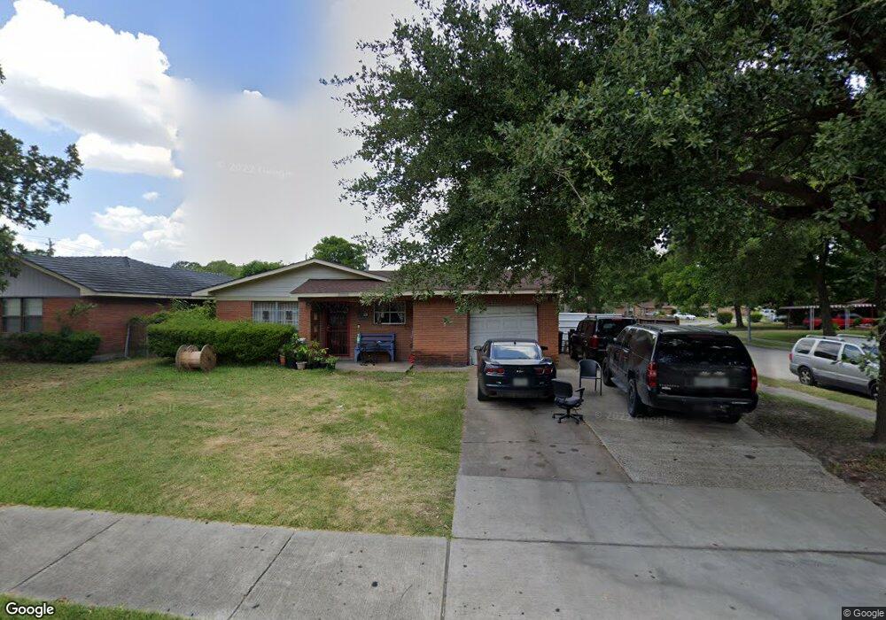 4707 Marable Dr, Houston, TX 77022 - photo 1