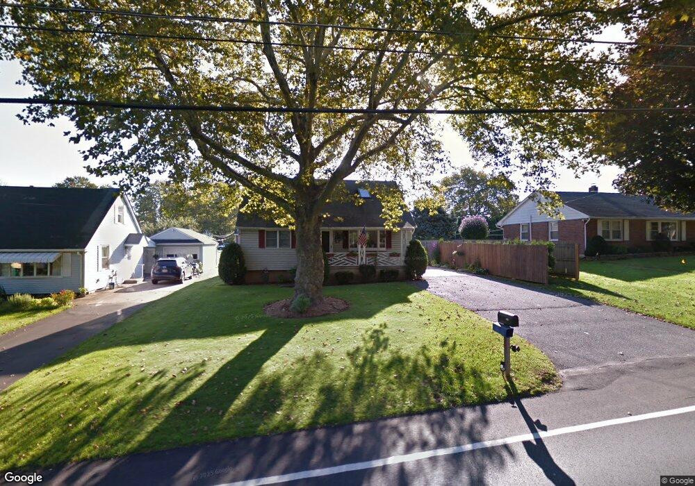 819 Stones Crossing Rd, Easton, PA 18045 - photo 1