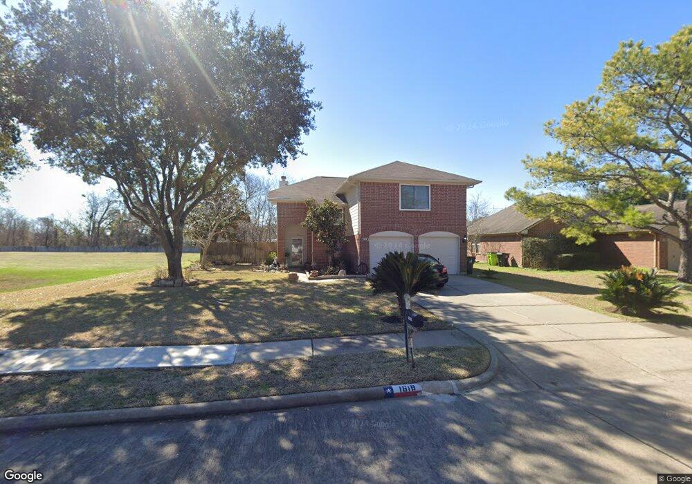1618 Village Court Dr, Rosenberg, TX 77471 - photo 1