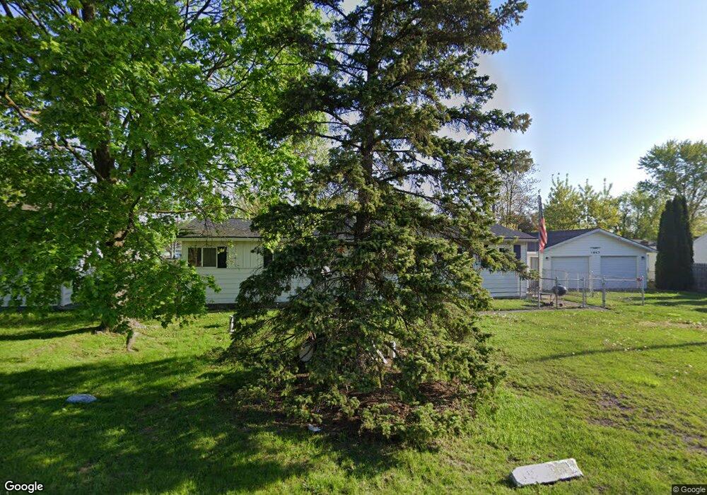 1063 Mckinley Blvd, Flint, MI 48507 - photo 1