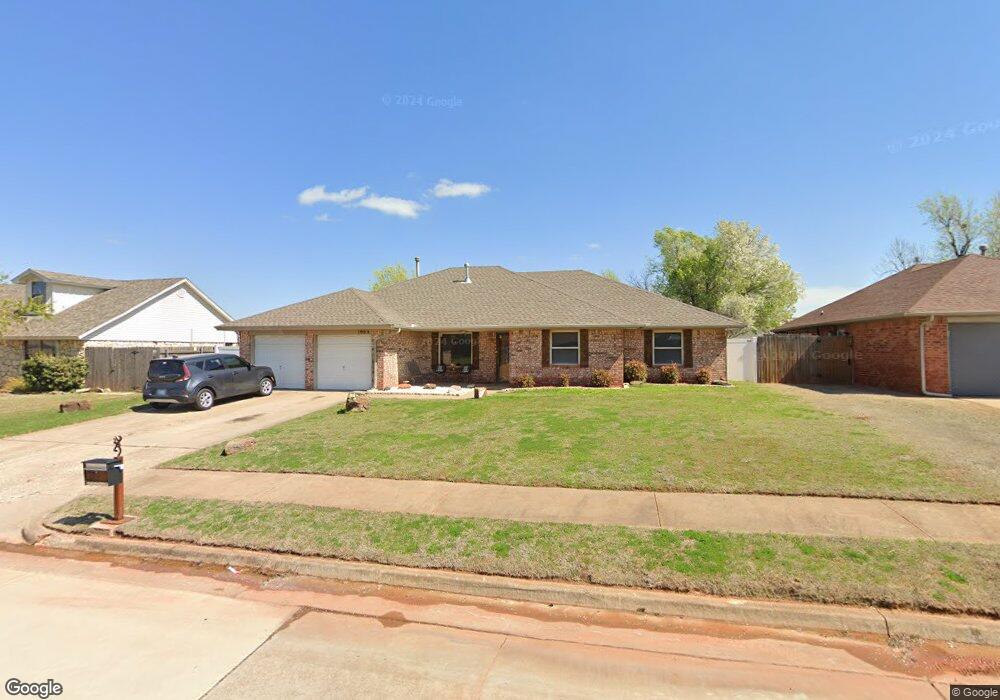 1904 Sequoyah Ct, Moore, OK 73160 - photo 1