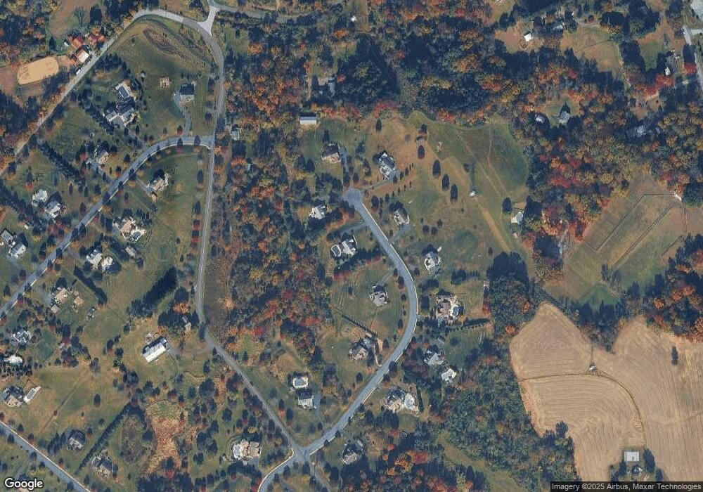 32 Blossom Ln, Pottstown, PA 19465 - photo 1