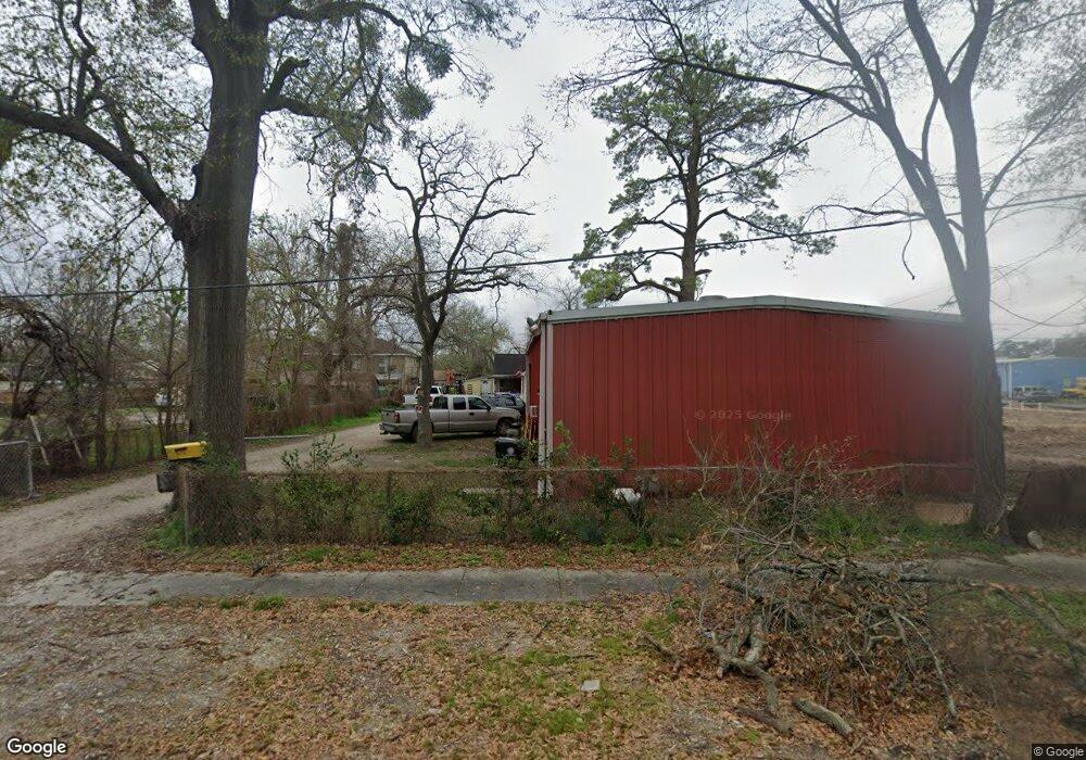 608 Caperton St, Houston, TX 77022 - photo 1