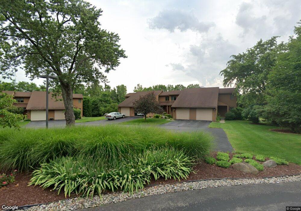 7698 Cottonwood Ln, Dexter, MI 48130 - photo 1