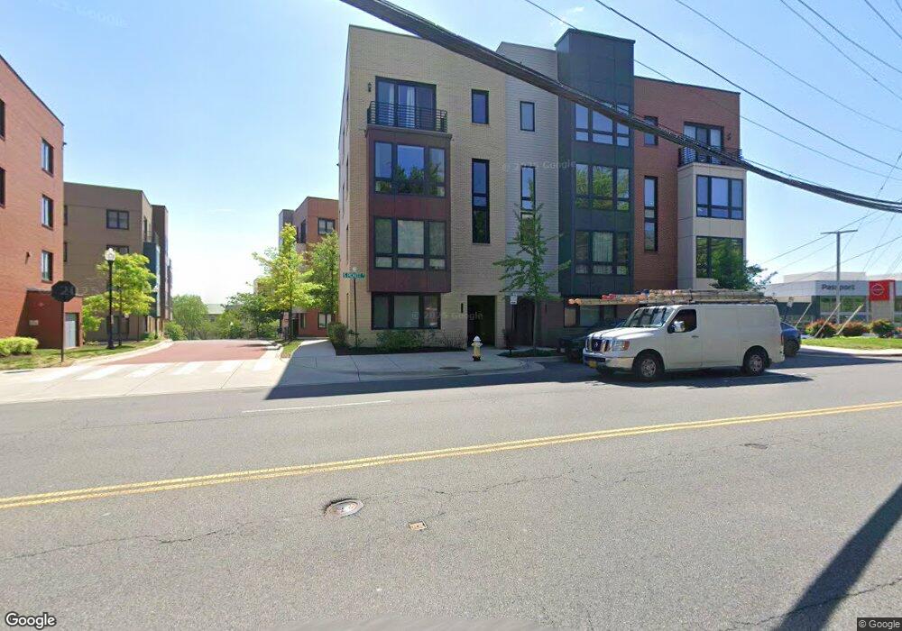 120 S Pickett St unit 1, Alexandria, VA 22304 - photo 1