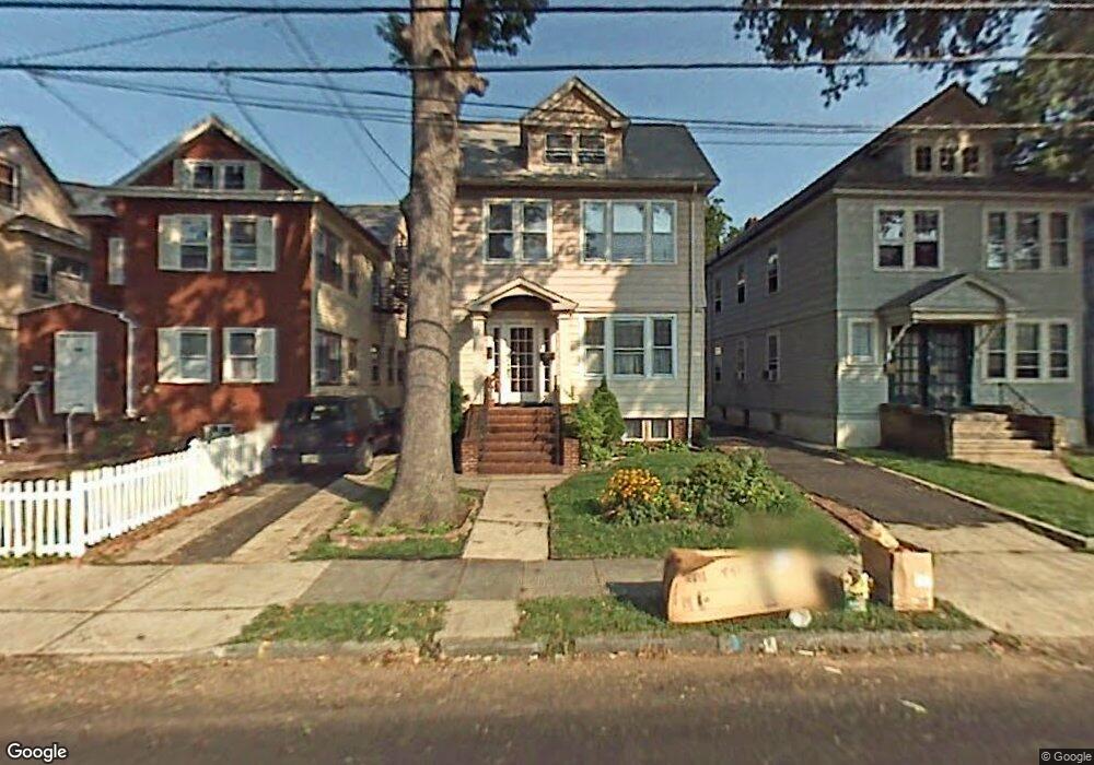 757 Canton St, Elizabeth, NJ 07202 - photo 1