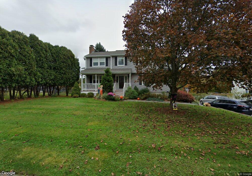 15 Maplecrest Dr, Southborough, MA 01772 - photo 1