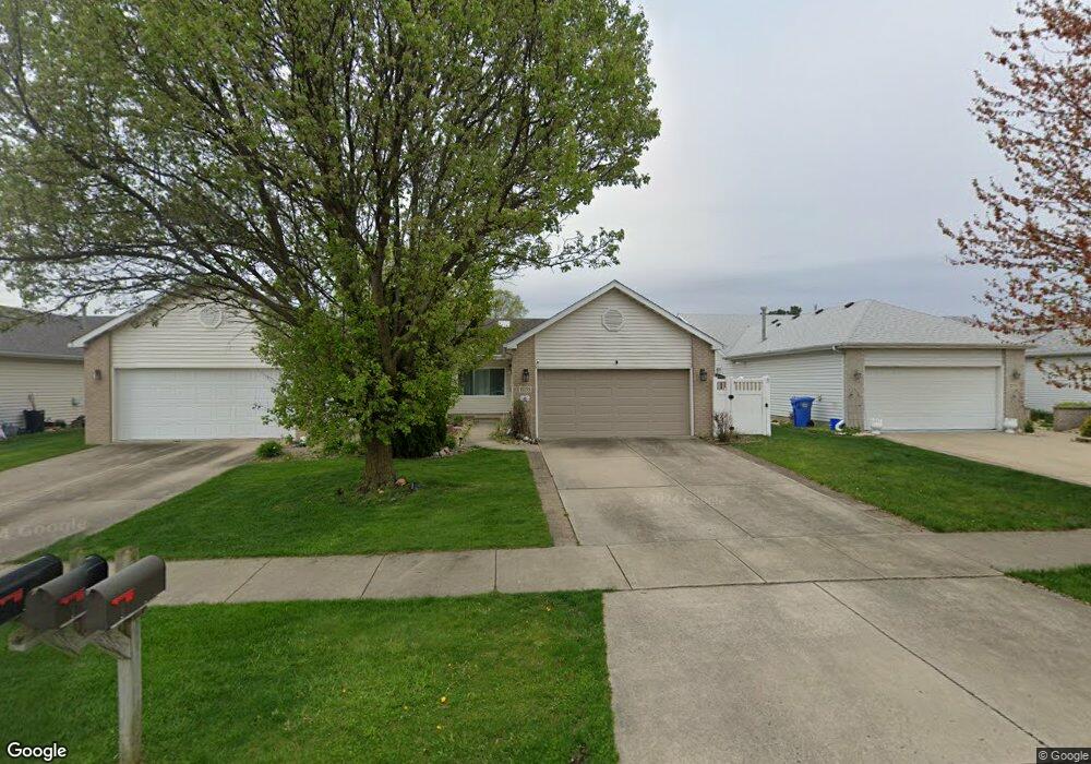 1655 Chestnut Dr, Crown Point, IN 46307 - photo 1