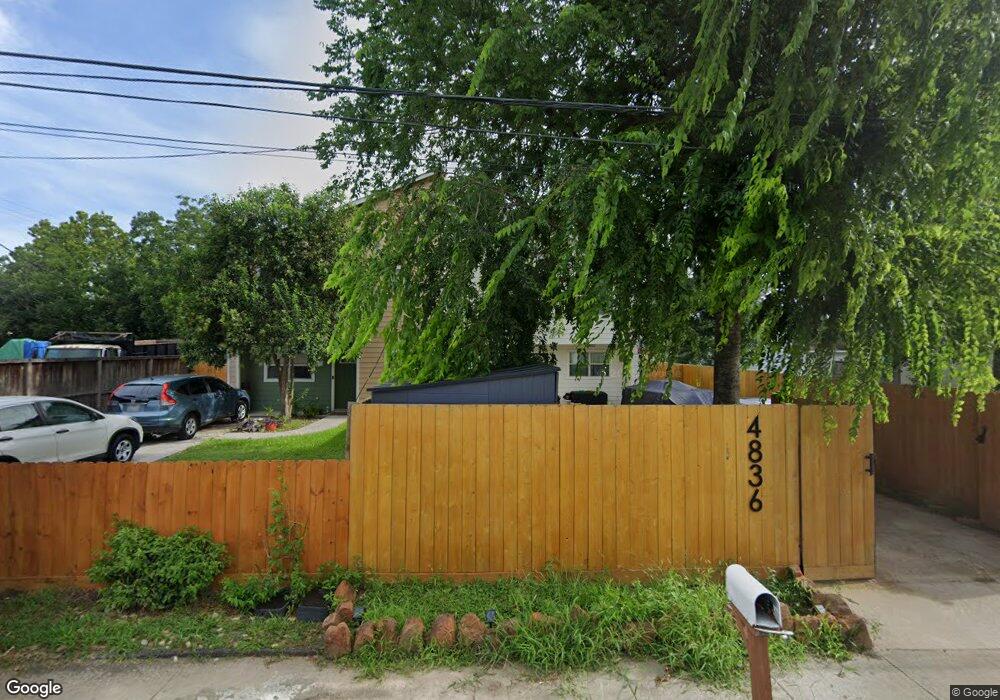 4836 Broom St, Houston, MS 77091 - photo 1