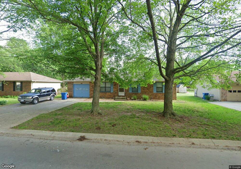 208 E Deanna Ln, Nixa, MO 65714 - photo 1