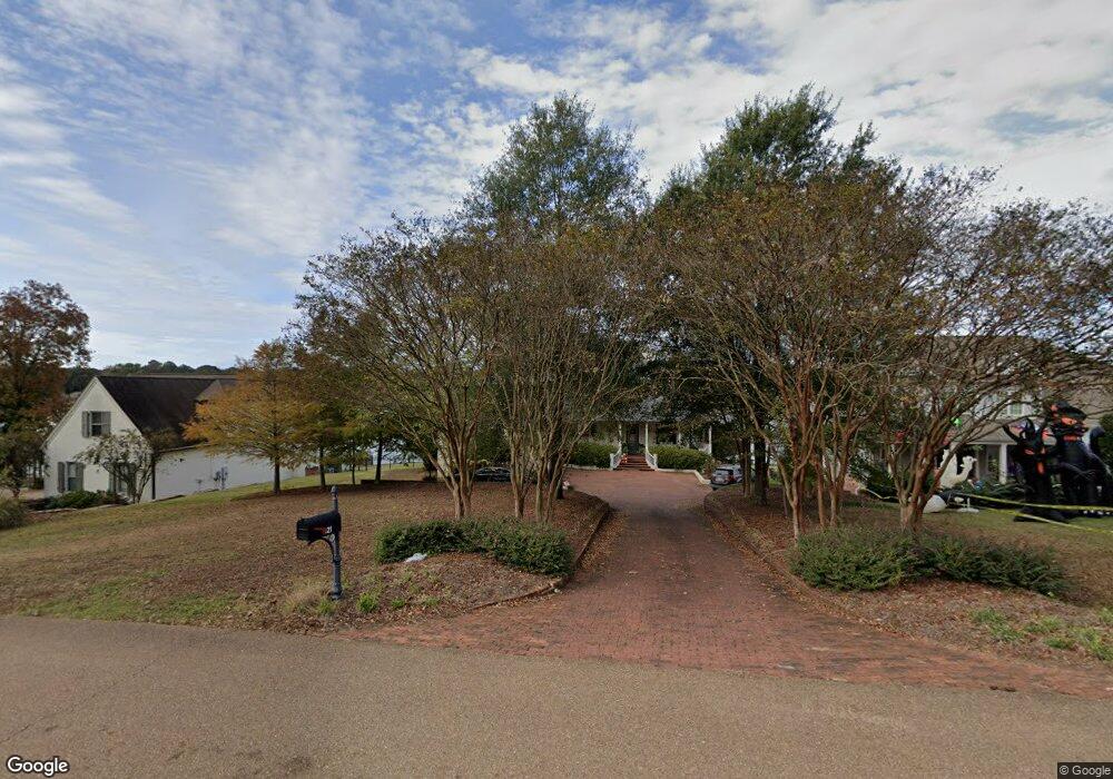 1121 E Wellsgate Dr, Oxford, MS 38655 - photo 1