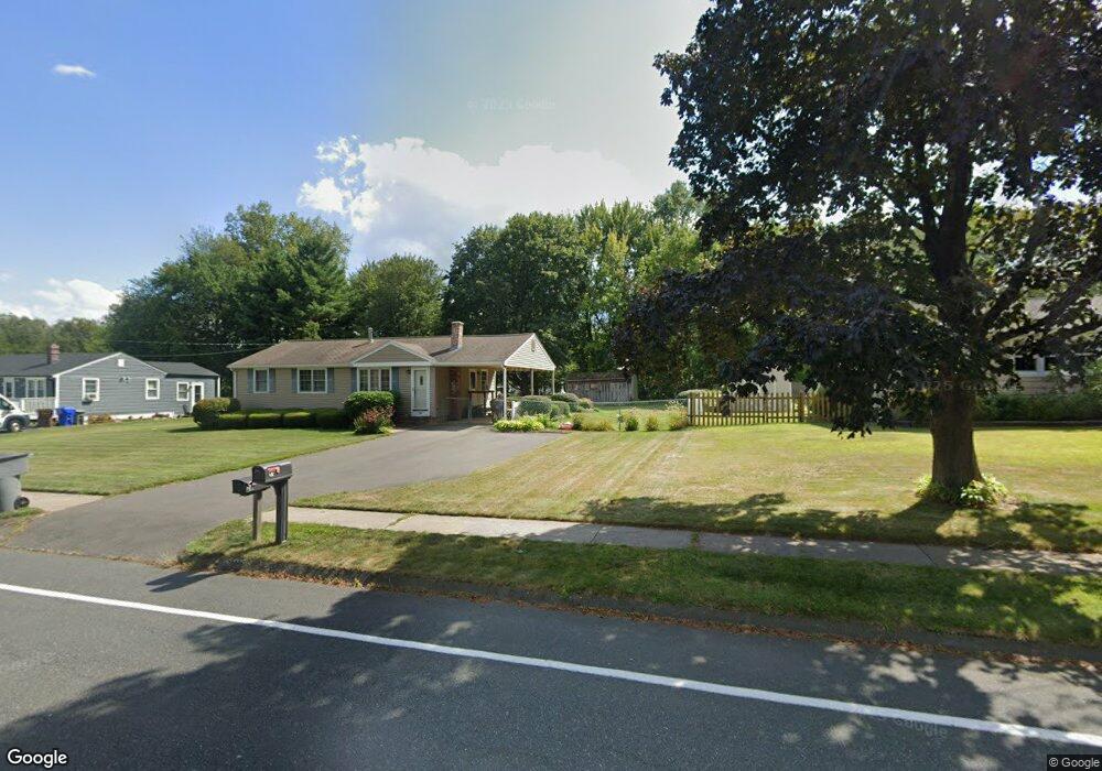 4 Pheasant Hill Dr unit 4, Enfield, CT 06082 - photo 1