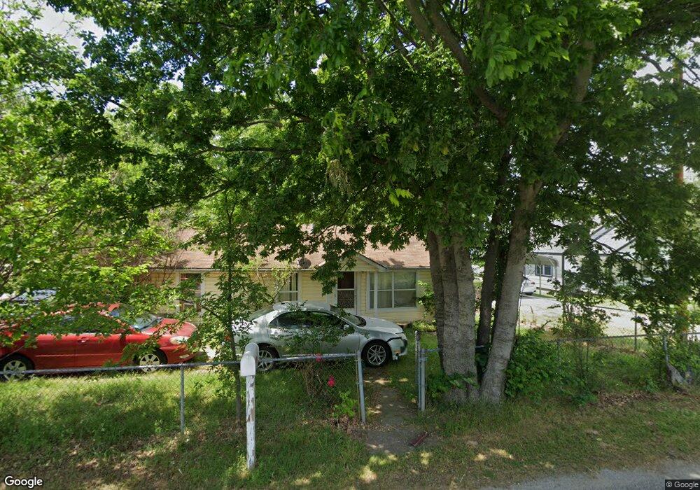 123 N Howey St, Chouteau, OK 74337 - photo 1