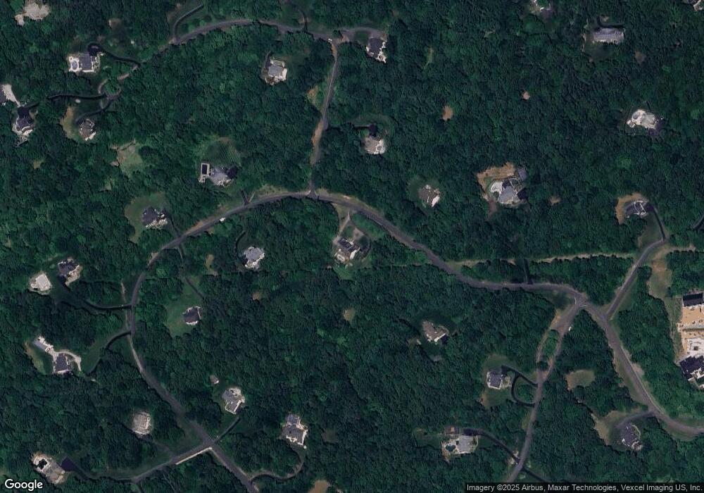 9755 Thorn Bush Dr, Fairfax Station, VA 22039 - photo 1