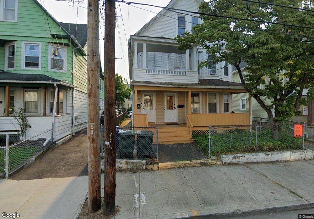 458 Hollister Ave unit 2nd floor, Bridgeport, CT 06607 - photo 1