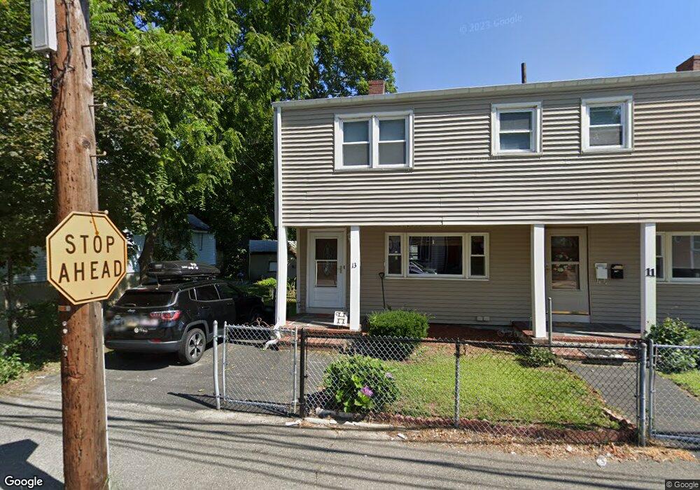 13 Maple St unit 13, Stoneham, MA 02180 - photo 1