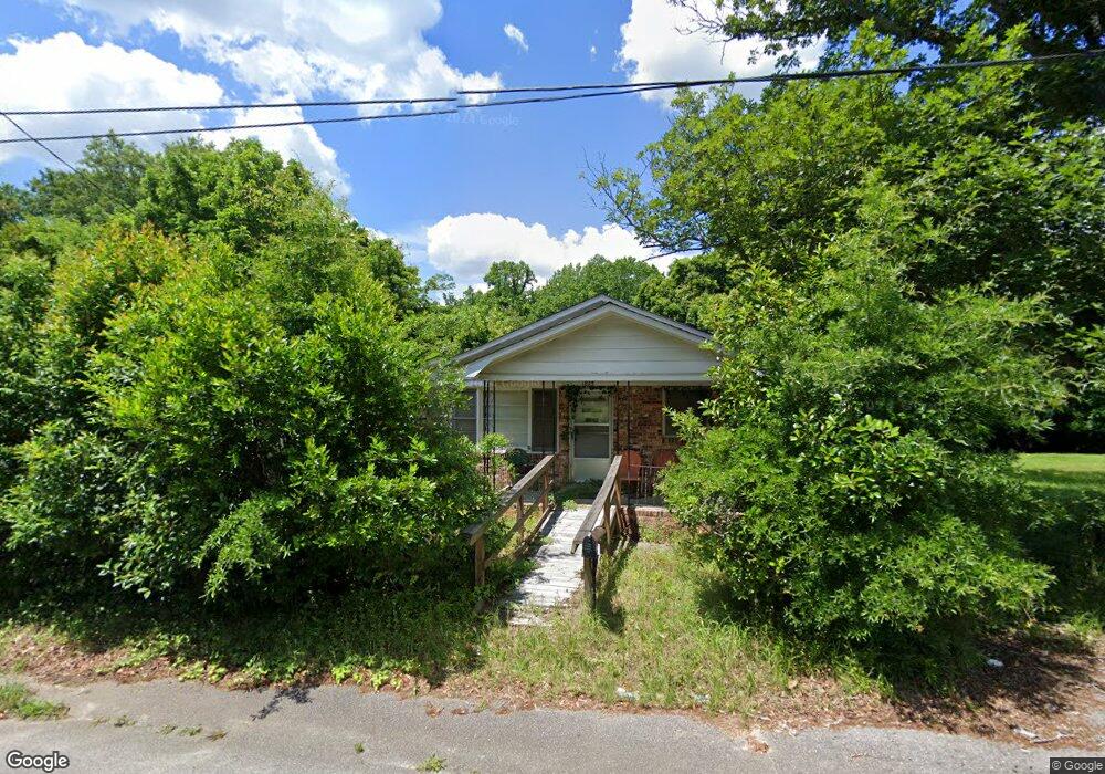 1825 Gordon St, Camden, SC 29020 - photo 1