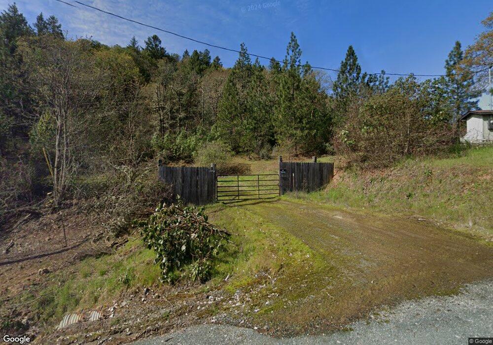 3303 Pearce Park Rd, Grants Pass, OR 97526 - photo 1