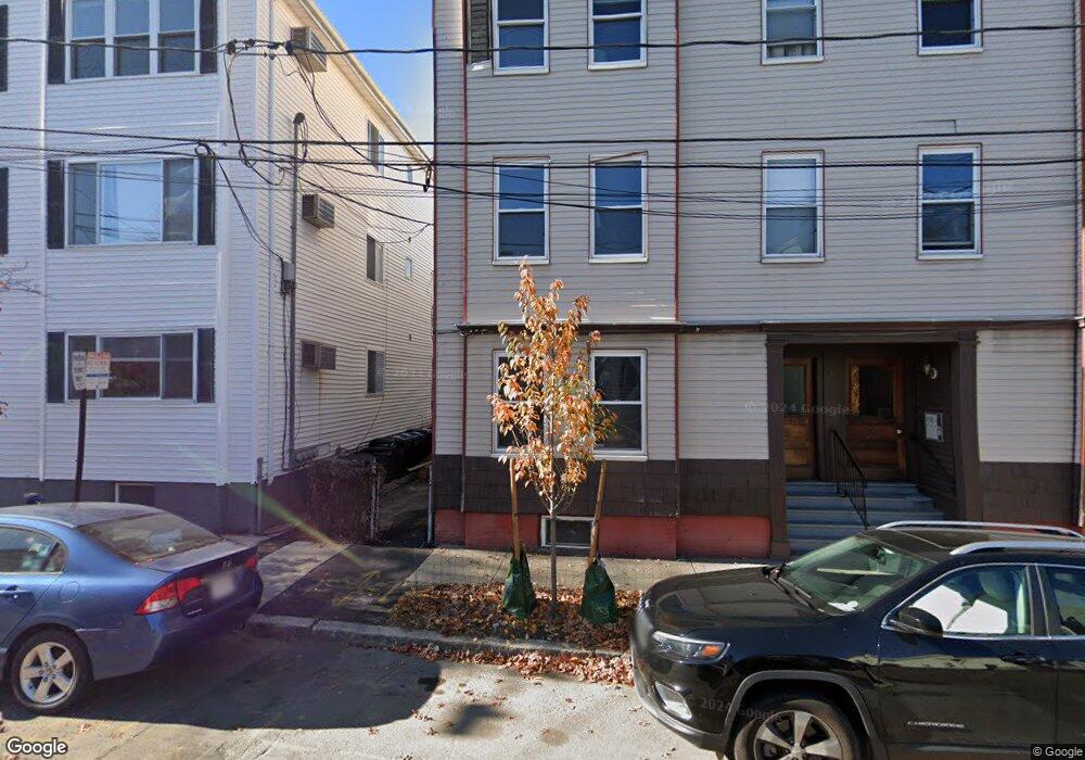 67 5th St unit 1,67, Cambridge, MA 02141 - photo 1