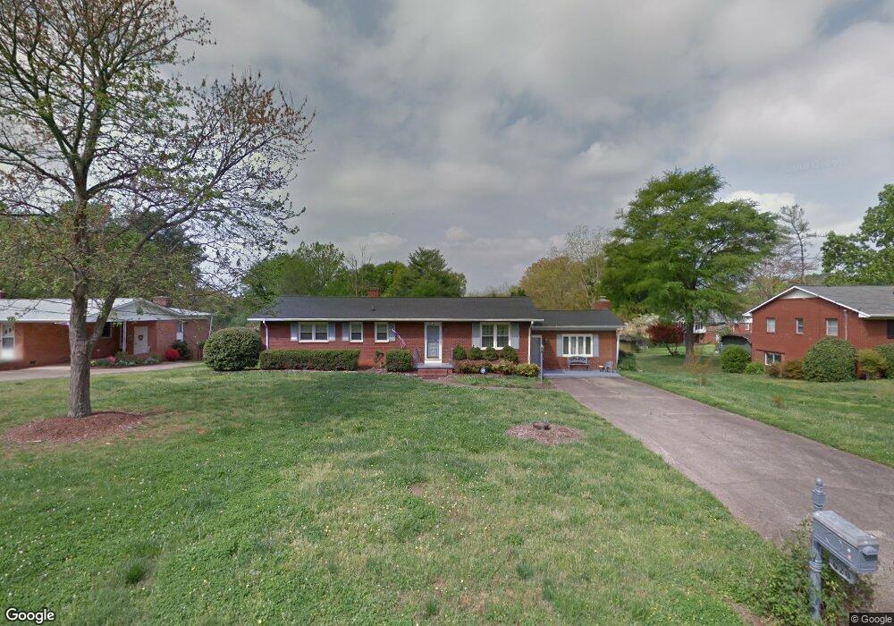 620 Tina Dr, Shelby, NC 28152 - photo 1