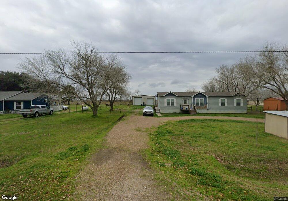 7122 Meadowgreen Ln, Needville, TX 77461 - photo 1