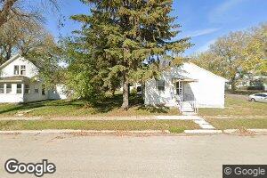 319 W 1st St, Morton, MN 56270