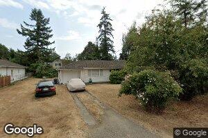 4 SW Three Tree Point Ln, Seattle, WA 98166