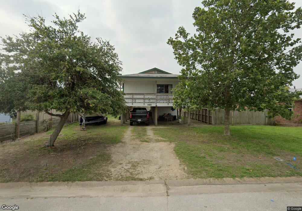 7911 Channelview Dr, Galveston, TX 77554 - photo 1