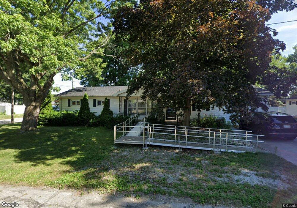 420 Eastlawn Dr, North Baltimore, OH 45872 - photo 1