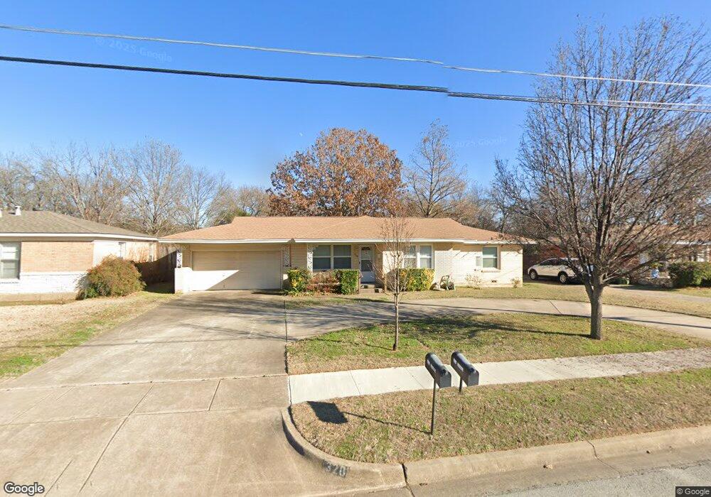 320 Souder Dr, Hurst, TX 76053 - photo 1