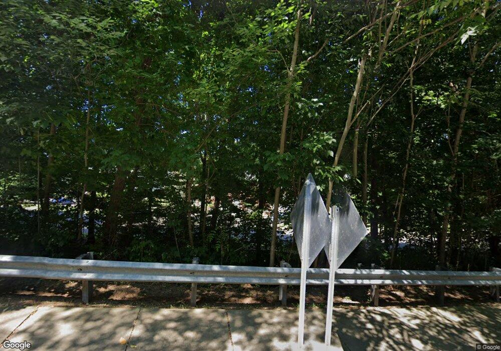 102 Crown Ridge, Newington, CT 06111 - photo 1