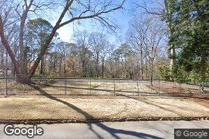 3520 Ridgewood Rd NW, Atlanta, GA 30327