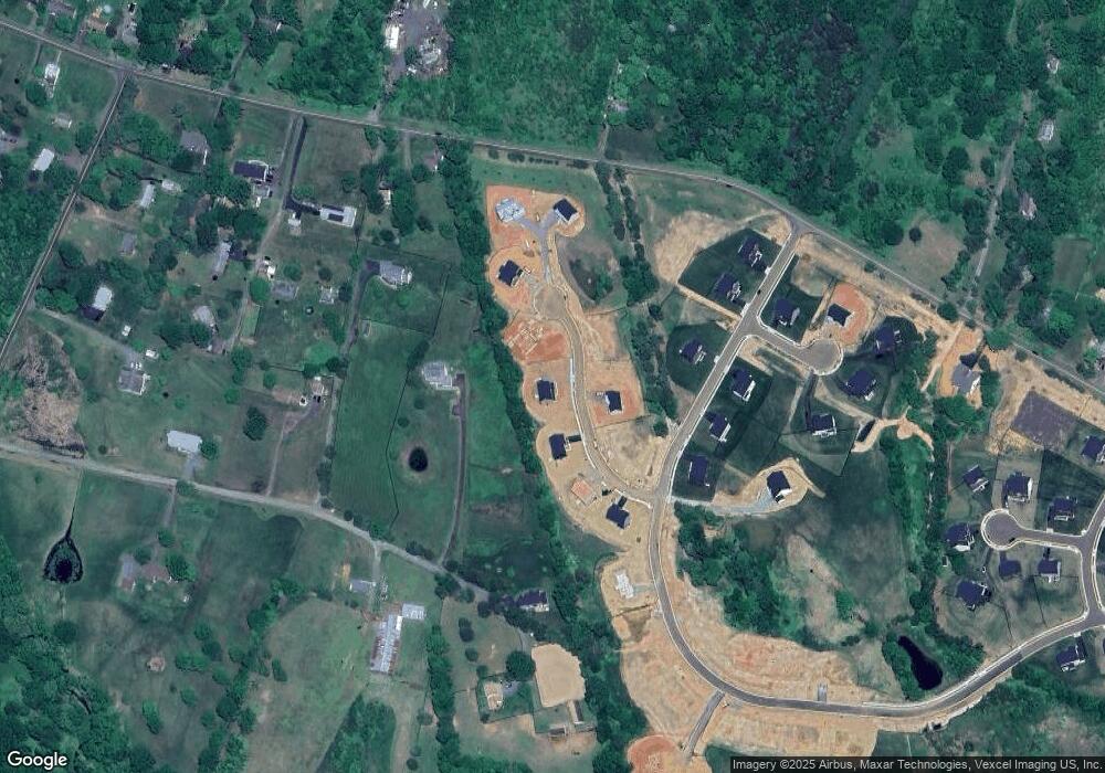 6734 Highlander Ct, Warrenton, VA 20187 - photo 1